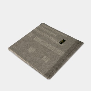 Bufanda de Cachemira 100% Pura con Diseño Jacquard, Calidez Lujosa y Diseño Artesanal de Doble Cara, 030x180cm, Perfecta para Hombres y Mujeres - Product Image 2