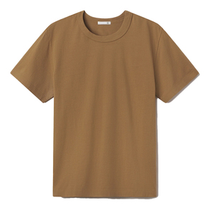 Camiseta para hombre de corte relajado y cómodo, diseñada para un uso cómodo con una apariencia fresca y un estilo moderno. - Product Image 3