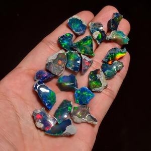 Đá <span class=keywords><strong>Opal</strong></span> đen Welo Ethiopia thô, tự nhiên, chất lượng cao, được chứng nhận bởi bên thứ ba, dùng làm đồ trang sức, đá quý rời - Product Image 3