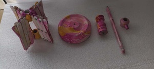 Table à tricoter verticale en bois sur mesure, style Art déco, mobile, pour le rembobinage du fil, lisse, robuste, élégante, parfaite pour les tricoteuses et les artisans - Product Image 3