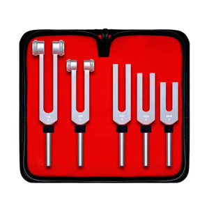 ชุดส้อมเสียงไฟฟ้าสำหรับขายส่ง |   เครื่องมือทดสอบเสียงทางหู คอ จมูก และอุปกรณ์บำบัดทางการแพทย์ ทำจากอลูมิเนียมอัลลอยคุณภาพสูง ได้รับการรับรองมาตรฐาน CE - Product Image 2