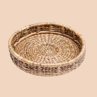 Prix de gros des paniers tissés en jonc de mer pots de plantes pour la plantation de fleurs de jardin panier de rangement plateau panier à linge en paille de rotin