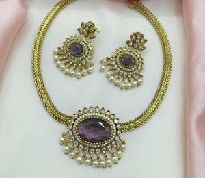 Hermoso diseñador CZ antiguo chapado en oro conjunto de collar con pendientes elegante conjunto de collar para ropa de boda ropa de fiesta para mujer - Product Image 5