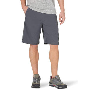 Shorts de course à compression pour l'entraînement en salle de sport surdimensionnés au design personnalisé pour hommes, parfaits pour la course à pied - Product Image 1