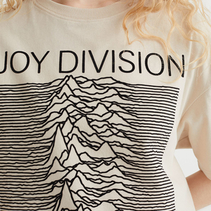 Camisetas de lona con estampado personalizado para mujer con detalle de botón Tamaños y colores personalizados Impresión de logotipo disponible - Product Image 2