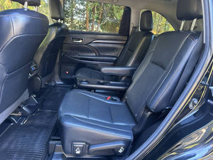 2014 To-yo-ta High_lander Limited Platinum AWD - Product Image 2