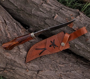 Couteau de chasse en acier Damas fait à la main avec manche en bois de rose avec combinaison en laiton et étui en cuir fin cadeau pour elle - Product Image 5