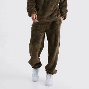 Survêtement ample et décontracté à capuche en tissu doux pour hommes, idéal pour les activités sportives d'automne et d'hiver - Product Image 1