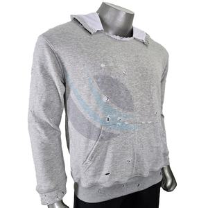 เสื้อฮู้ดดี้ผู้ชายแบบดิสเทรส ดีไซน์ยอดเยี่ยม ผ้าเฟรนช์เทอร์รี่ คอตัดเย็บ สไตล์สตรีทแวร์ คุณภาพดี ขายส่ง เสื้อฮู้ดดี้แบบขาดๆ สั่งทำได้ - Product Image 1