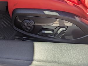 Audi TTS Coupé 2019 Automatique Cuir Jantes R21 Intérieur Clair 4 Cylindres Transmission Intégrale Pack Compétition Turbo 400 Miles Essence ACC - Product Image 3