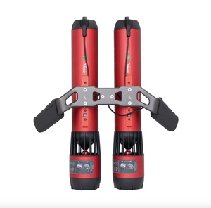 Scooter sous-marin Subnado à commande au pouce, propulseur aquatique portable avec 2 packs, 2 poignées, 2 kits de fixation pour bras et 2 accessoires - Product Image 4