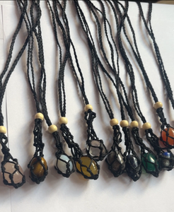 Pendentif en macramé fait à la main pierre précieuse 20X25MM cadre de lunette de forme ovale pour ensemble de bijoux de mode avec cadeau d'anniversaire pour elle - Product Image 1