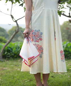 Robe élégante d'été à manches longues pour femmes, patchwork, écologique, lavable, vintage, en coton tissé, taille empire, légère, blanche - Product Image 4