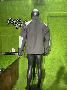 Chaquetas cortavientos populares para hombre, chaqueta de lluvia a prueba de viento de malla interior impermeable de poliéster 100% personalizada, chaqueta Softshell de manga larga - Product Image 3