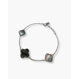 สร้อยข้อมือแฟชั่นดีไซน์โคลเวอร์เรียบง่าย - Product Image 5