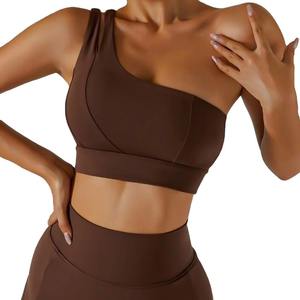 Ensemble de yoga à soutien moyen personnalisé pour femmes Soutien-gorge et leggings de sport sans couture 2 pièces pour le fitness et l'entraînement pour l'entraînement et la salle de sport - Product Image 6