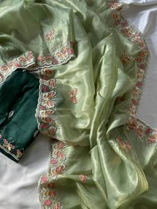 Sari de Diseño en Organza de Seda Pura, Detalle de Trabajo Artesanal Tradicional, Atuendo Étnico Cómodo para Eventos, Suministro Global Asequible - Product Image 6