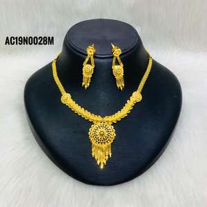 Short Gold Plated Fashion Pendant <b>Necklace</b> Fashion Jewelry - Product Image 1