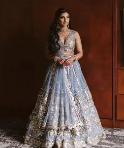 Fulpari Đặc Biệt Thiết Kế Bên Mặc Không Tay Áo Với Nặng Thêu Lehenga Cho Phụ Nữ Lehenga Choli