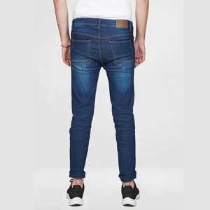 Jeans en denim déchirés sur mesure de haute qualité OEM pour hommes, style streetwear élégant à bas prix, coupe droite, style urbain - Product Image 3