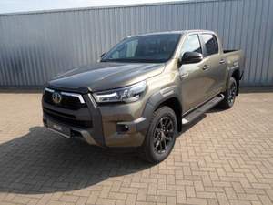 GRAND TOURING 2023-2024, Camioneta, 4.5L, Euro IV, Asientos de Cuero, Techo Panorámico, Transmisión Automática, Interior Oscuro Usado, 6 Cilindros - Product Image 4