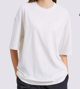 เสื้อผู้หญิง OEM ทันสมัย ผ้าฝ้ายนุ่ม ระบายอากาศดี เหมาะสำหรับฤดูร้อน สไตล์ลำลอง แฟชั่นสตรีทแวร์ ขายส่ง คุณภาพพรีเมียม ใส่สบายทุกวัน - Product Image 1