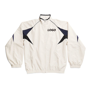 Ensemble de survêtement personnalisé pour homme en molleton de coton avec strass, comprenant un sweat à capuche délavé à l'acide et un pantalon de sport rayé - Product Image 4