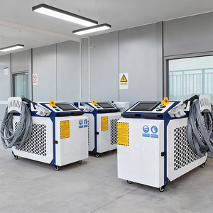 Máquina de <span class=keywords><strong>Limpieza</strong></span> Láser de Fibra Portátil de Alta Precisión de 2000W para Acero Inoxidable, Aluminio y Latón, Precio de Eliminación de Óxido - Product Image 3
