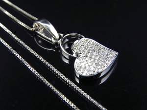 Élégant Mini Coeur S925 Argent Sterling Avec Moissanite Pendentif Diamant Rond Idéal Pour Fête Et Cadeau Bijoux Hommes Femmes - Product Image 3