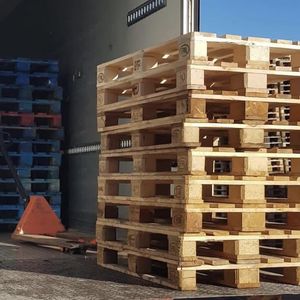 Palé de madera EPAL de alta calidad, estándar EURO de 4 vías para uso industrial, precio bajo, entrega rápida, stock de exportación al por mayor disponible - Product Image 1