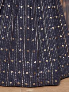 Conjunto de Lehenga Gris Medianoche con Trabajo de Espejo, Blusa de Georgette, Dupatta de Malla, Poliéster, para Vestir en Fiestas Nocturnas, Estilo Bollywood - Product Image 6