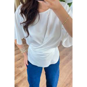 Blusa Blanca con Lazos Cruzados al Por Mayor - Blanca - Product Image 2