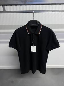 Camiseta de Algodón Lisa para Hombre, Manga Corta, Cuello en V, Casual, Transpirable, Ecológica, OEM, ODM, Logotipo Personalizado Bordado en la Parte Delantera, Lisa - Product Image 2