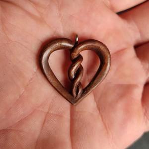 COLLARES VEGANOS PARA MUJER HOMBRE NATURAL GRANDE BOHO TRIBAL SONO COLGANTE DE MADERA en cordón ajustable Collar hecho a mano - Product Image 2