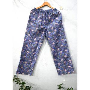 Ensemble de pyjama d'été en coton doux à imprimé floral pour femmes - Séchage rapide, respirant, confort quotidien, vêtements de maison élégants - Product Image 3