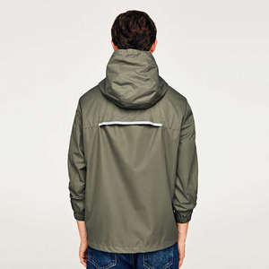 Chaqueta cortavientos de nailon ligera para hombre de diseño personalizado de gran oferta para hombre - Product Image 6