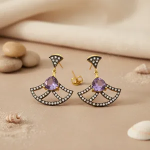 Boucles d'oreilles pendantes tendance en argent 925 plaqué or avec améthyste et turquoise géométriques pour femme, idéales pour les soirées - Product Image 2