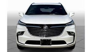Buick Enclave Premium FWD 2024 Usado en Excelentes Condiciones - Product Image 2