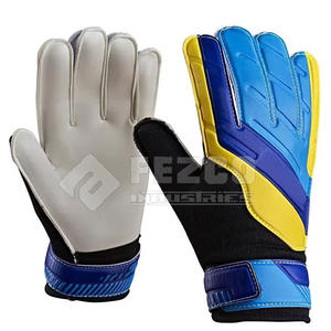 Gants de gardien de but réglables en cuir de haute qualité confortables pour les matchs de football Conception respirante légère - Product Image 1