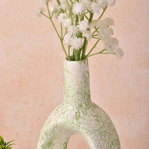 Jarrón de Flores Hueco Hecho a Mano de Cerámica Moderna y Minimalista, Color Verde Pastel Terracota, para Decoración del Hogar, Jarrón de Mesa o de Piso - Product Image 4