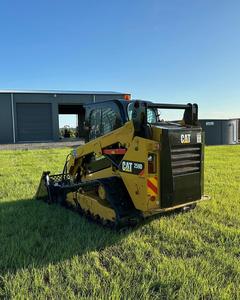 Chargeuse compacte sur chenilles CAT 259D, moteur diesel Caterpillar, mini-chargeuse jaune, équipement de construction haute performance - Product Image 3