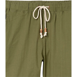 Pantalones cortos chinos de lana de algodón para hombre, bolsillos laterales, MOQ bajo, pantalones cortos informales personalizados para el sudor, tejido de punto teñido liso con cierre de cordón - Product Image 3