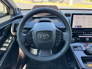 Toyota BZ4X 2024 - Product Image 5