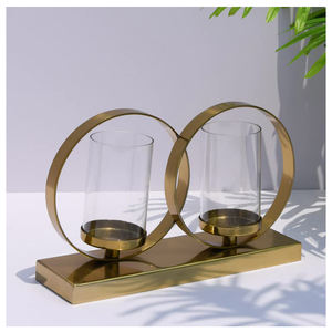 Ensemble de 4 bougeoirs et bougies en métal design faits à la main-Hurricane au prix de gros - Product Image 2