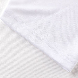 Uniformes de Fútbol para Equipos, Conjuntos de Alta Calidad con Colores y Logotipos Personalizados, 100% Poliéster, Corte Automatizado, Transpirable y de Secado Rápido - Product Image 4
