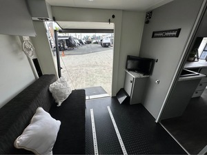 Camping-car tout-terrain 4x4 pour l'extérieur, caravane, remorque de voyage, utilisation sur camion, livraison rapide, qualité supérieure, en stock, en vente maintenant - Product Image 3