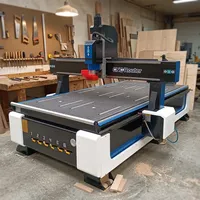 ROBOTEC 1325 Routeur CNC Monotête avec Rails de Guidage Hiwin Taïwan, Contrôle NC Studio/DSP, Table de Travail 1300x2500mm, Broche 3.2-7.5kW
