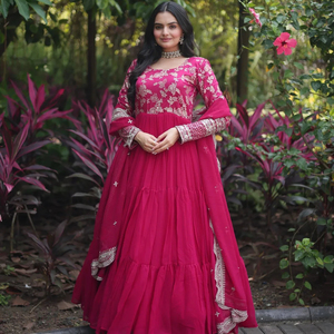 Vestido largo Anarkali de último diseñador con bordado para mujer - Product Image 1