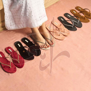 Sandales pour femmes personnalisées, antidérapantes, avec semelle extérieure en cuir véritable et doublure en velours - Vente en gros, marque privée - Product Image 5
