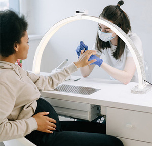 Usine Oem/odm Haute Qualité Demi-lune <span class=keywords><strong>Led</strong></span> <span class=keywords><strong>Lampe</strong></span> À Ongles Bling Light-slim <span class=keywords><strong>Led</strong></span> <span class=keywords><strong>Lampe</strong></span> De Table À Ongles Pour Manucure Salons De Manucure - Product Image 1